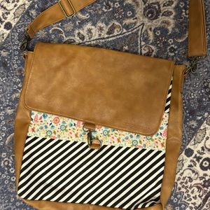 Close To My Heart ❤️ Shoulder Bag